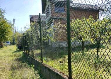 For sale - House in Izhod Ruse - Sofia,  Ruse