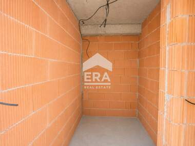Verkauf - Wohnung in Kolhozen pazar,  Warna
