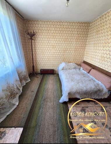 For sale - House in Oreshec,  Haskovo