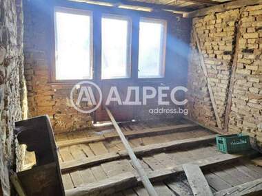 For sale - House in Govedarci,  Sofia Oblast