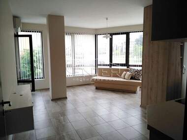 Închiriere - Apartament în Troșevo,  Varna