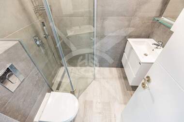 For rent - Apartment in Kaysieva gradina,  Varna