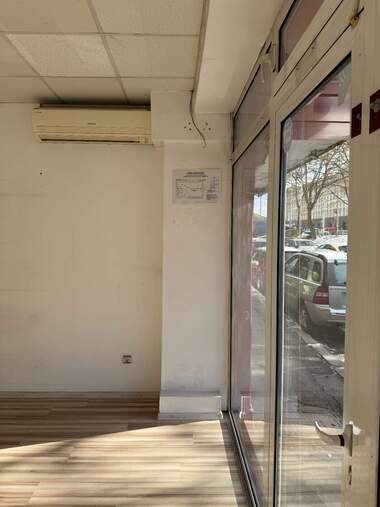 Miete - Laden/Büro/Schönheitssalon/Gastronomie in Center,  Sovia