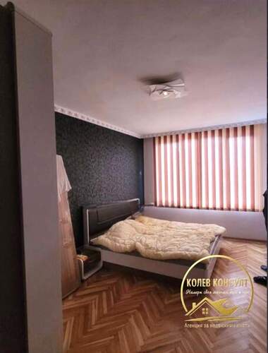 Продажба - Апартамент в Димитровград,  Хасково