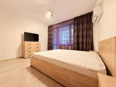 Miete - Wohnung in Lazur,  Burgas