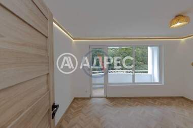 Satış - Apartman olarak Strelbishte,  Sofia