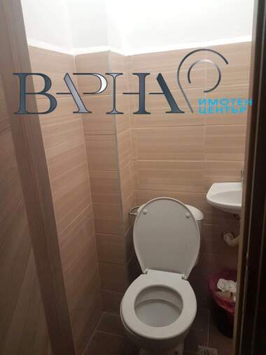 Ενοίκιο - Όροφος από σπίτι σε Виница,  Варна