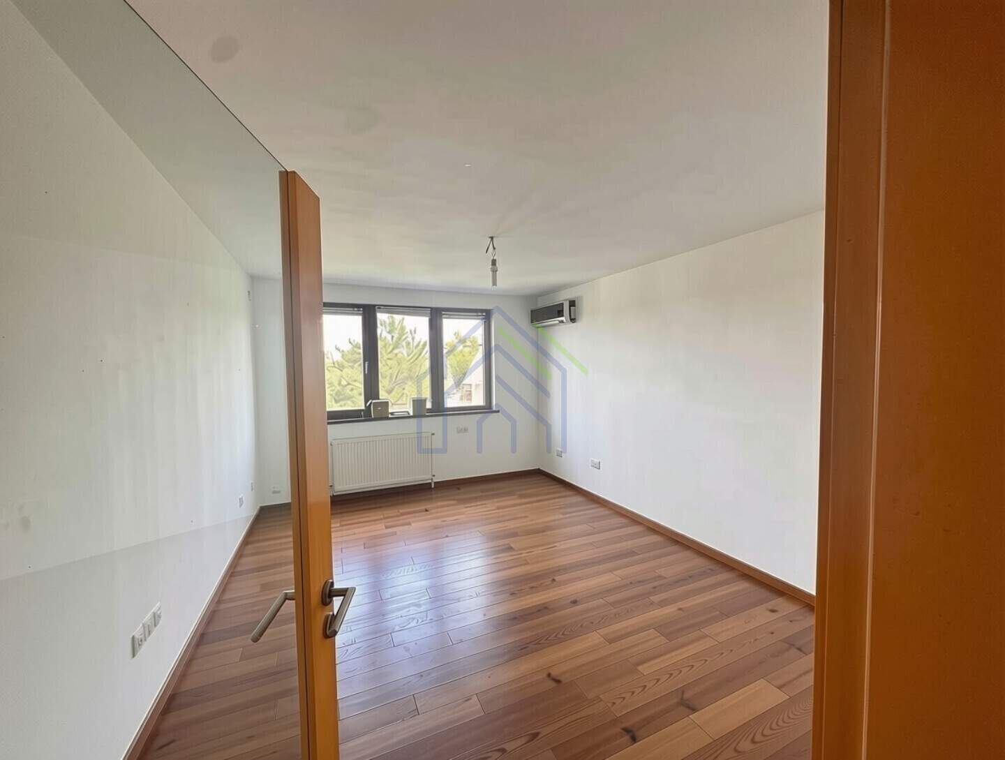 Cu două camere Apartament în Ialta, Ruse – fotografia 3