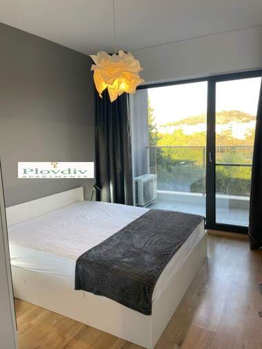 Miete - Wohnung in Mladejki halm,  Plowdiw