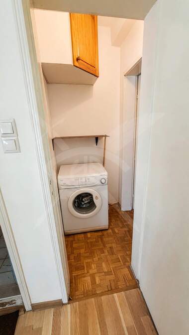 Vânzare - Apartament în Văzrajdane,  Burgas