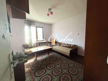 For sale - Floor of a house in Veliki Preslav,  Shumen