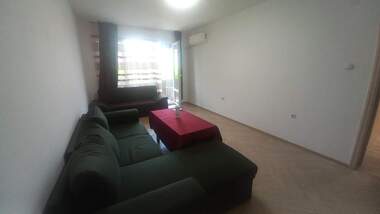 Miete - Wohnung in Kütschuk Parij,  Plowdiw