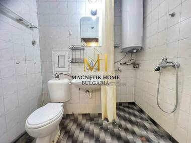 Închiriere - Apartament în Bratia Miladinovi,  Burgas