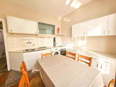 Miete - Wohnung in Zona B-19,  Sovia