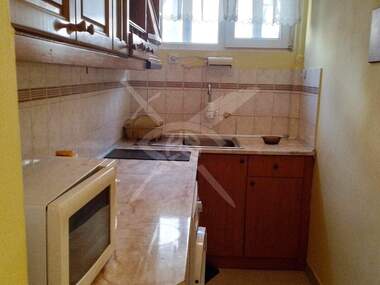For rent - Apartment in VINS - Cherven ploshtad,  Varna