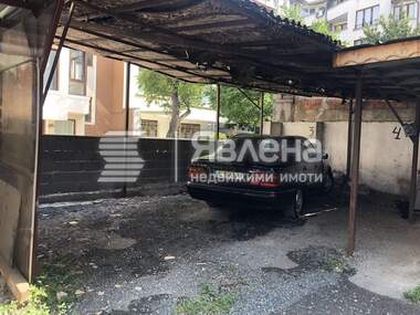 For rent - Garage in Vazrajdane,  Burgas