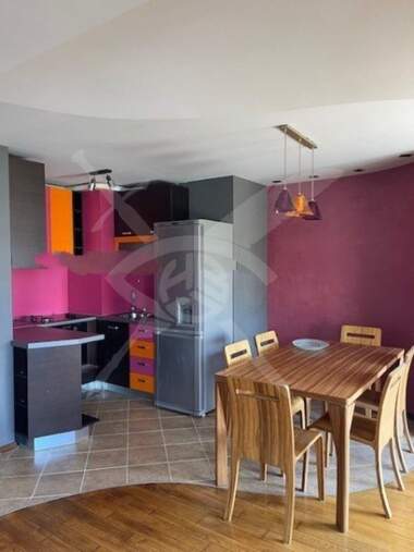 Kira - Apartman olarak Karşiaka,  Plovdiv