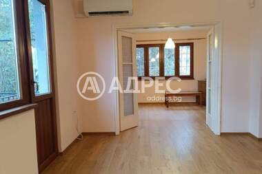 For rent - Apartment in Lozenets,  Sofia