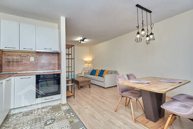 Vânzare - Apartament în Țentăr,  Burgas