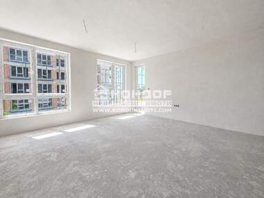 Vânzare - Apartament în Kărșiaka,  Plovdiv