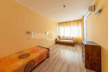 For sale - Apartment in k.k. Chayka,  Varna