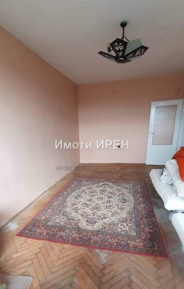 Verkauf - Wohnung in Zentar,  Iambol