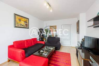 Verkauf - Wohnung in Mladost 2,  Warna