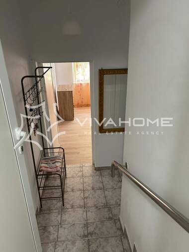 For sale - Apartment in Kolhozen pazar,  Varna