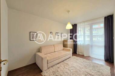 Închiriere - Apartament în Belite brezi,  Sofia