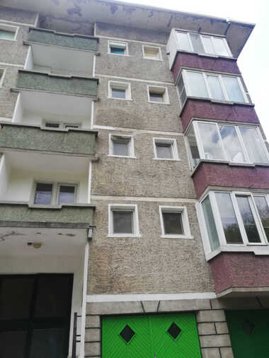 Продажба - Апартамент в Дядо Дянко,  Габрово