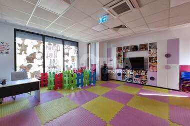 Verkauf - Büro in Sweta Troiza,  Sovia