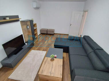 Kira - Apartman olarak Sportna zala,  Varna