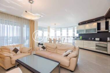 Kira - Apartman olarak Evksinograd,  Varna