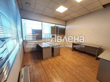 Продажба - Офис в 7-ми 11-ти километър,  София
