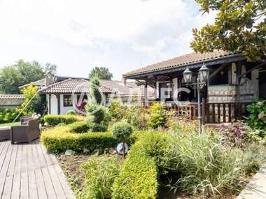 Satış - Otel olarak Tiulenovo,  Dobriç