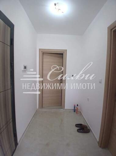 Vânzare - Apartament în Tombul Djamia,  Șumen