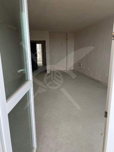 For sale - Apartment in Iujen,  Plovdiv