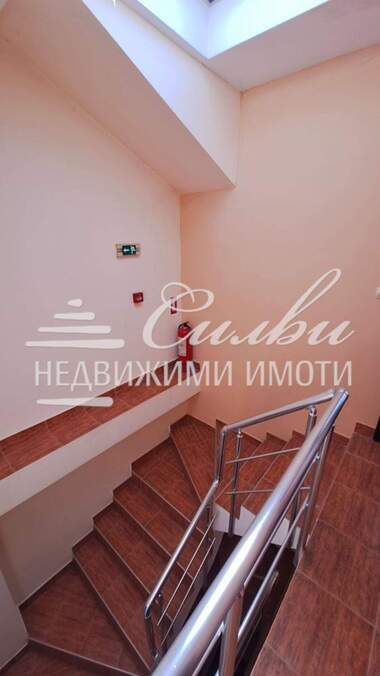 Продажба - Офис в Център,  Шумен