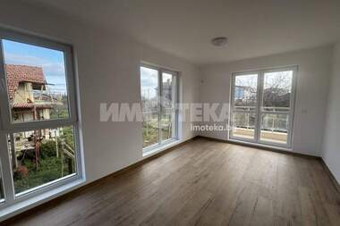 For sale - Apartment in Pchelina,  Varna