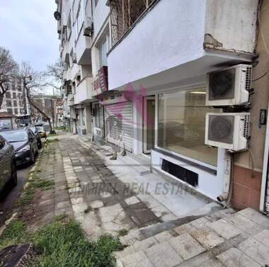 Ενοίκιο - Γραφείο/Κατάστημα/Αποθήκη/Κομμωτήριο σε Център,  Варна