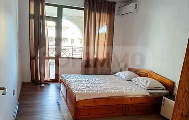 Vânzare - Apartament în Balceik,  Dobrice
