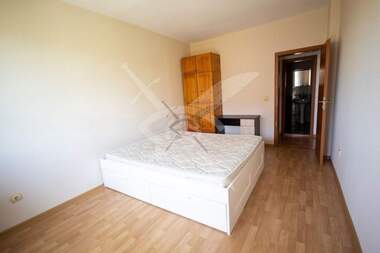 Miete - Wohnung in Banischora,  Sovia