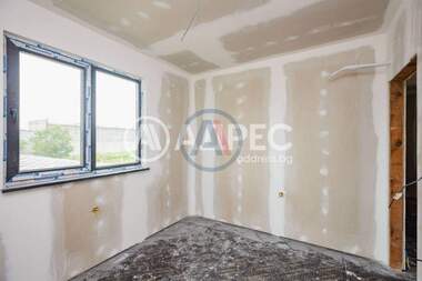 For sale - House in Yarebichna,  Varna