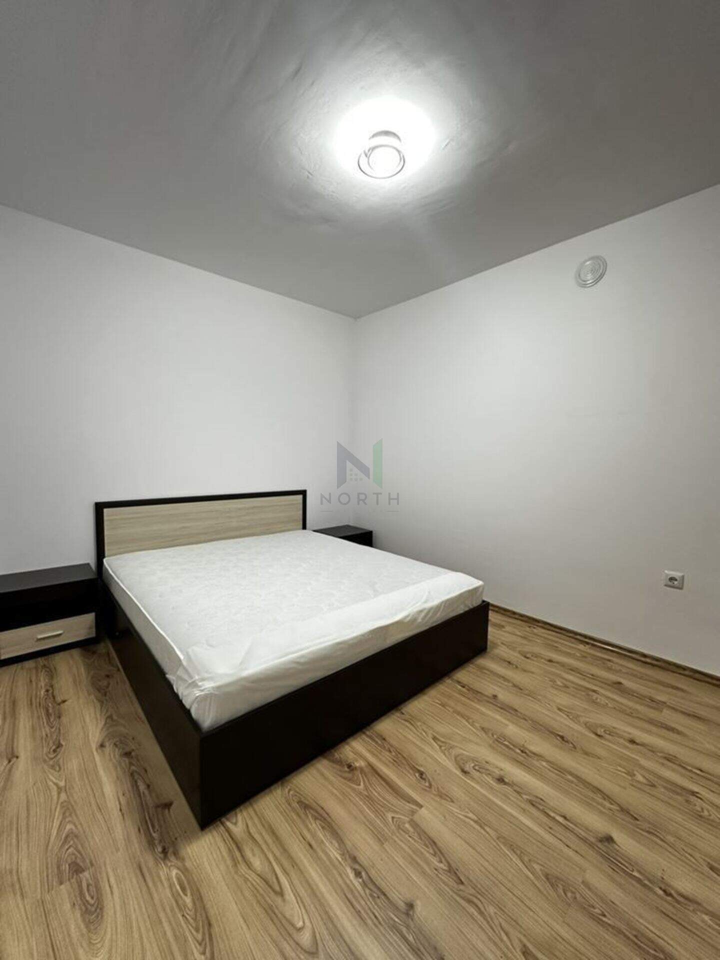 Cu două camere Apartament în Levski, Varna – fotografia 4