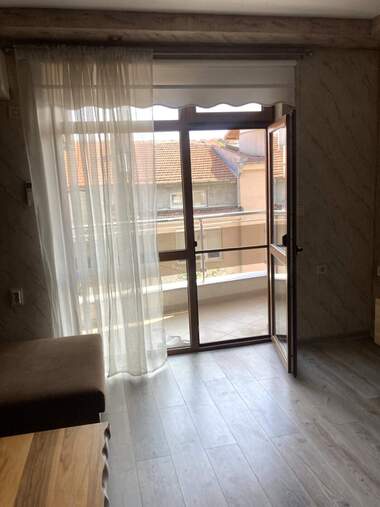 Miete - Wohnung in Mladejki halm,  Haskowo
