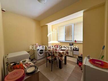 For sale - Apartment in Iztok,  Pernik