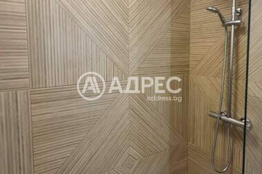 Închiriere - Apartament în Center,  Sofia