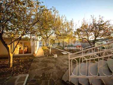 For sale - House in Vinica,  Varna
