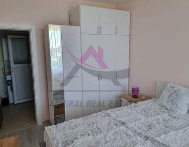 Продажба - Апартамент в Свети Константин и Елена,  Варна