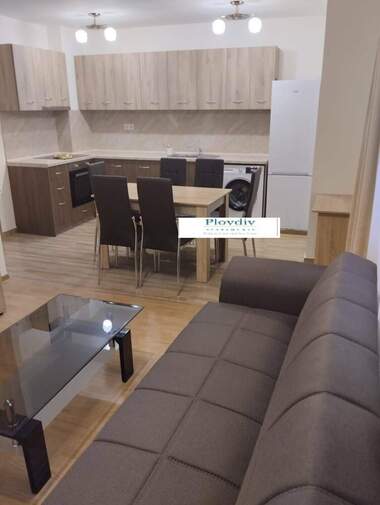 Închiriere - Apartament în Văstaniceeski,  Plovdiv